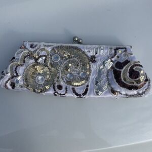 Apt 9  Beaded Formal  Evening Bag Multicolor Gold And WhitePattern With Strap